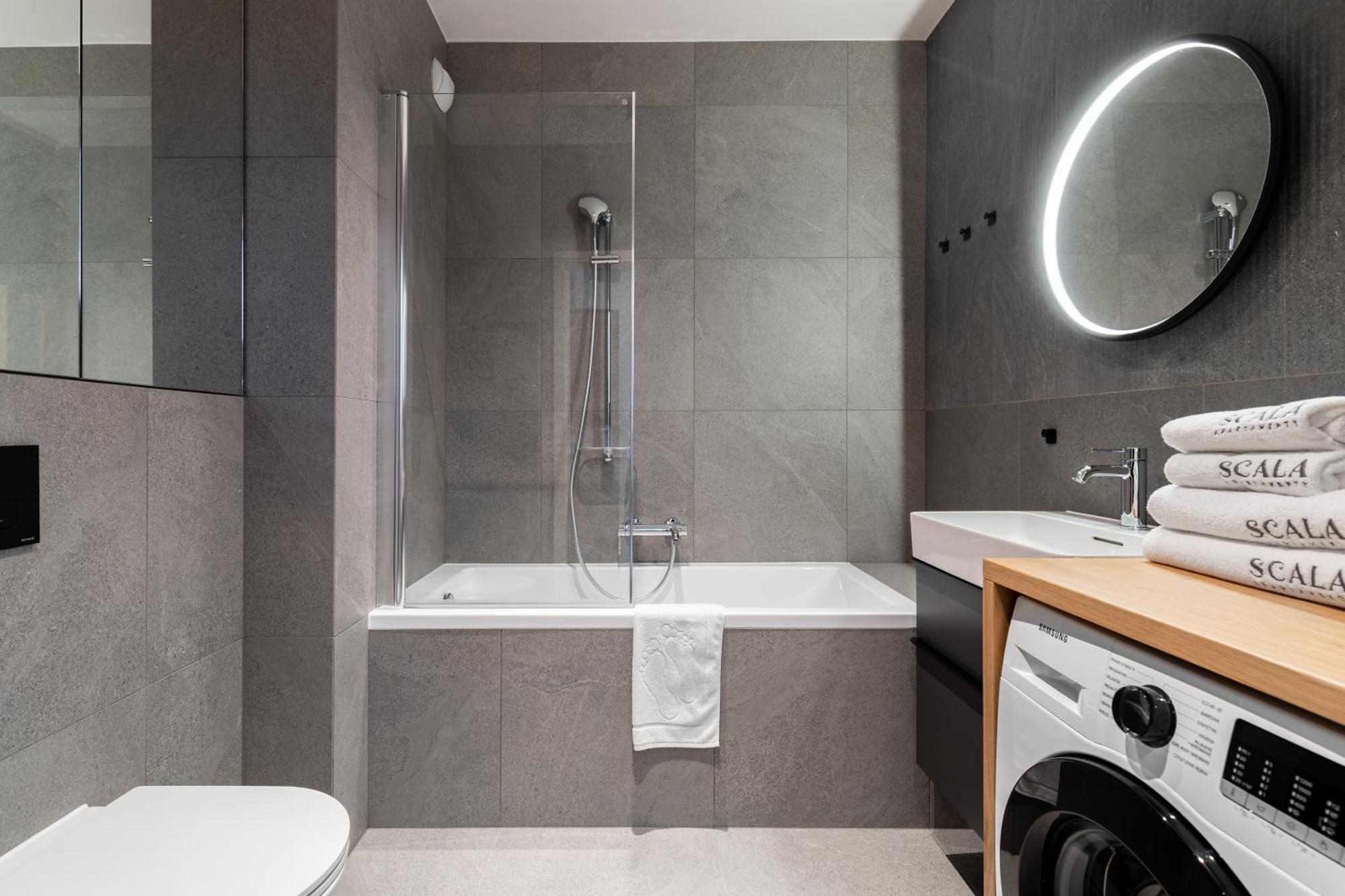 Scala 60C City Center Apartments & Studio By Lion Apartments Гданьск Экстерьер фото